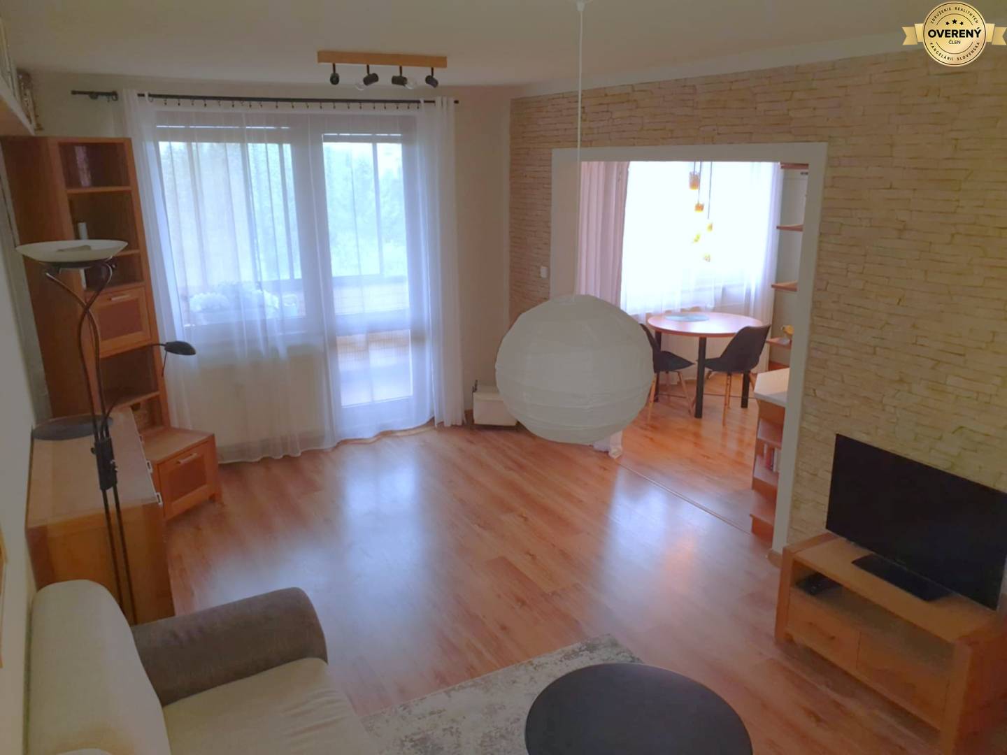 Prenajom_Poprad_Byvanie_Nehnutelnosti_ViNireal_Tatry