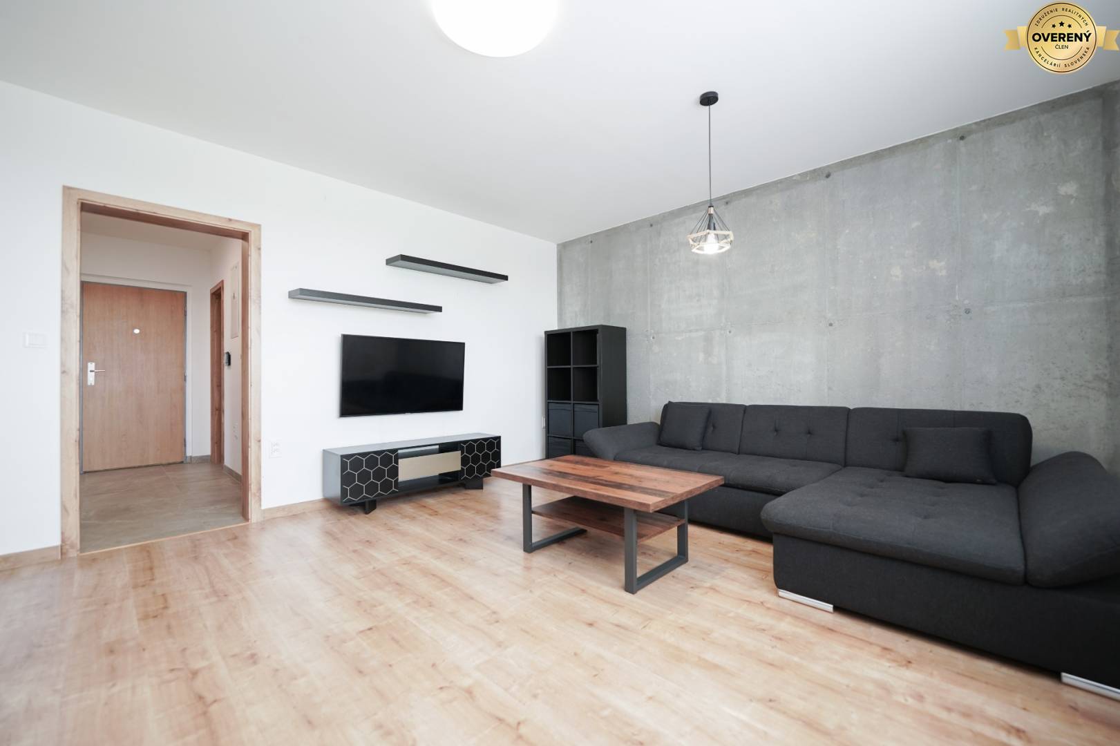 Prenajom_Byt_Samorin_Nehnutelnosti_Reality_ViNireal