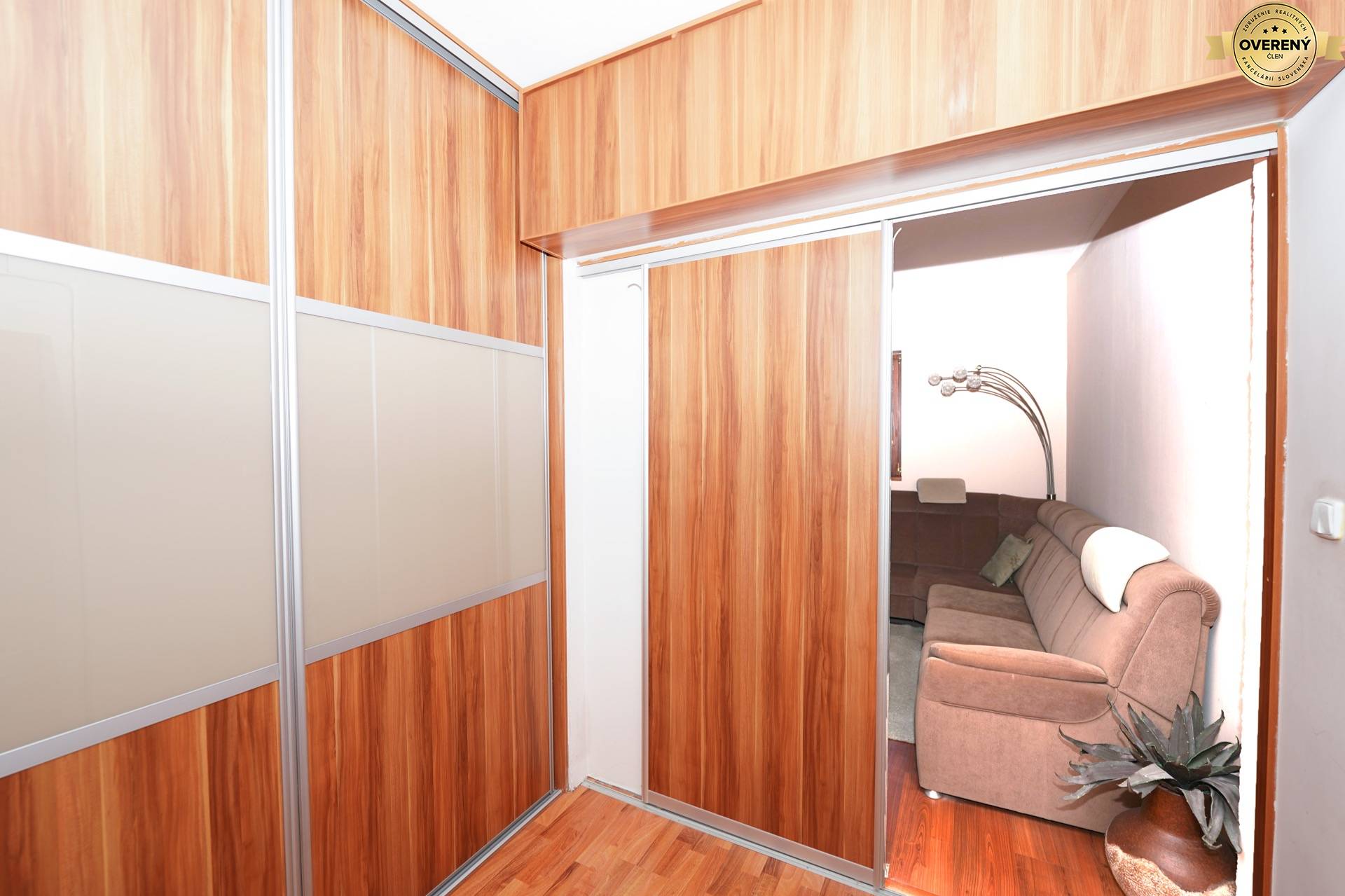 nehnutelnosti_rodinnydom_vinireal_prievoz_bratislava_ruzinov