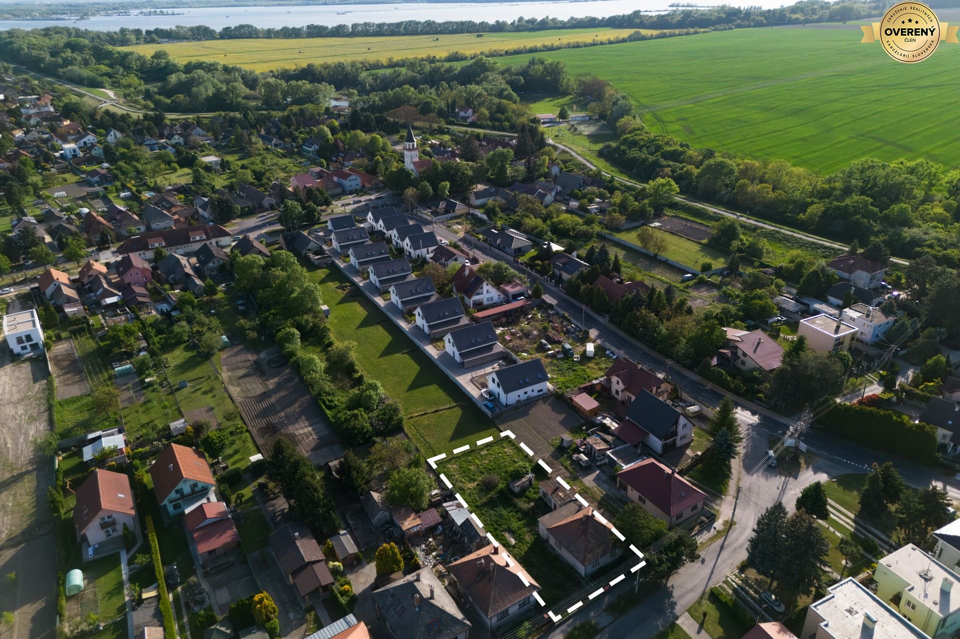 Kalinkovo_dom_dron.jpg