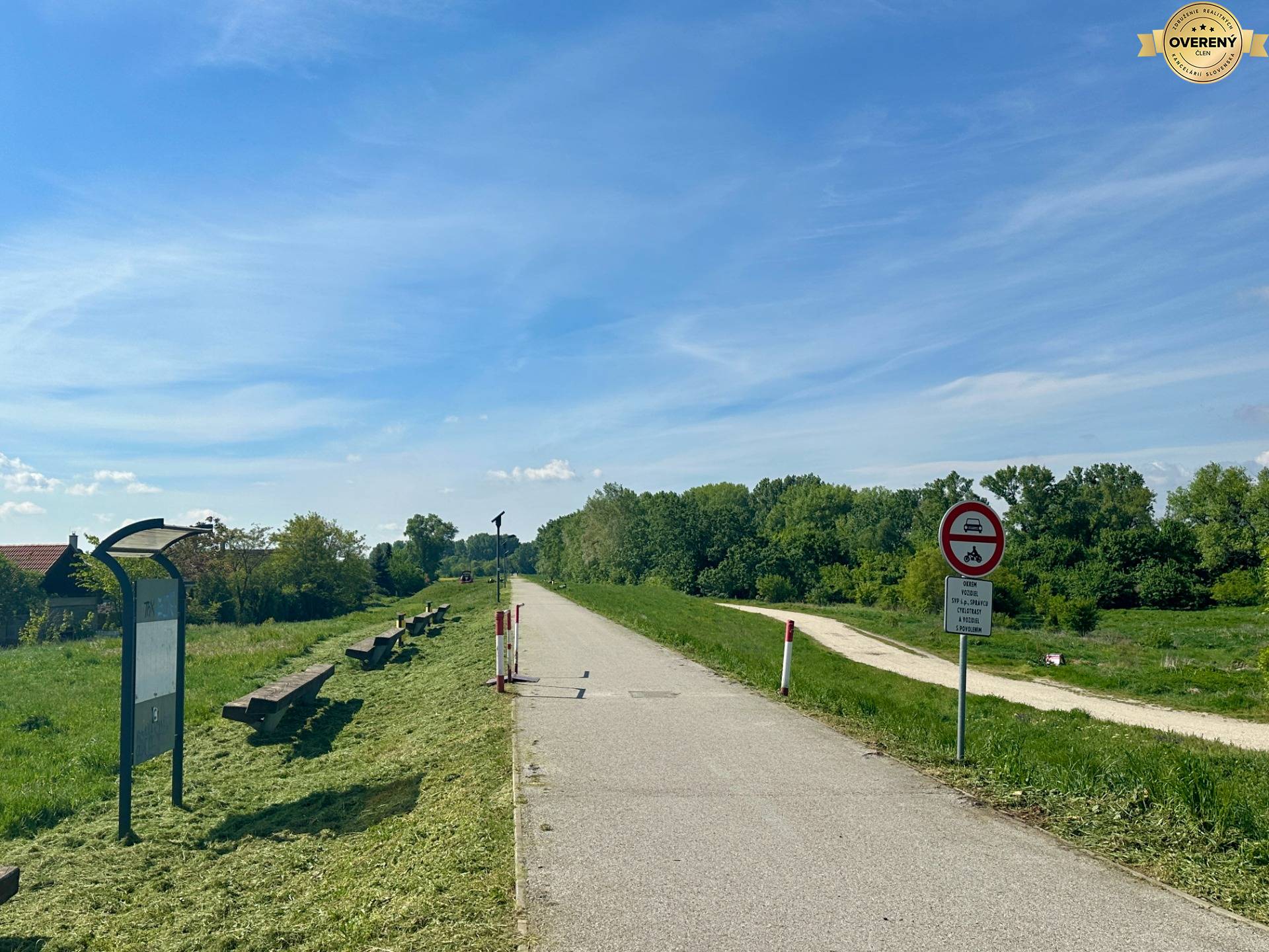 Kalinkovo_RodinnyDom_Nehnutelnosti_ViNireal_OkresSenec_Byvanie